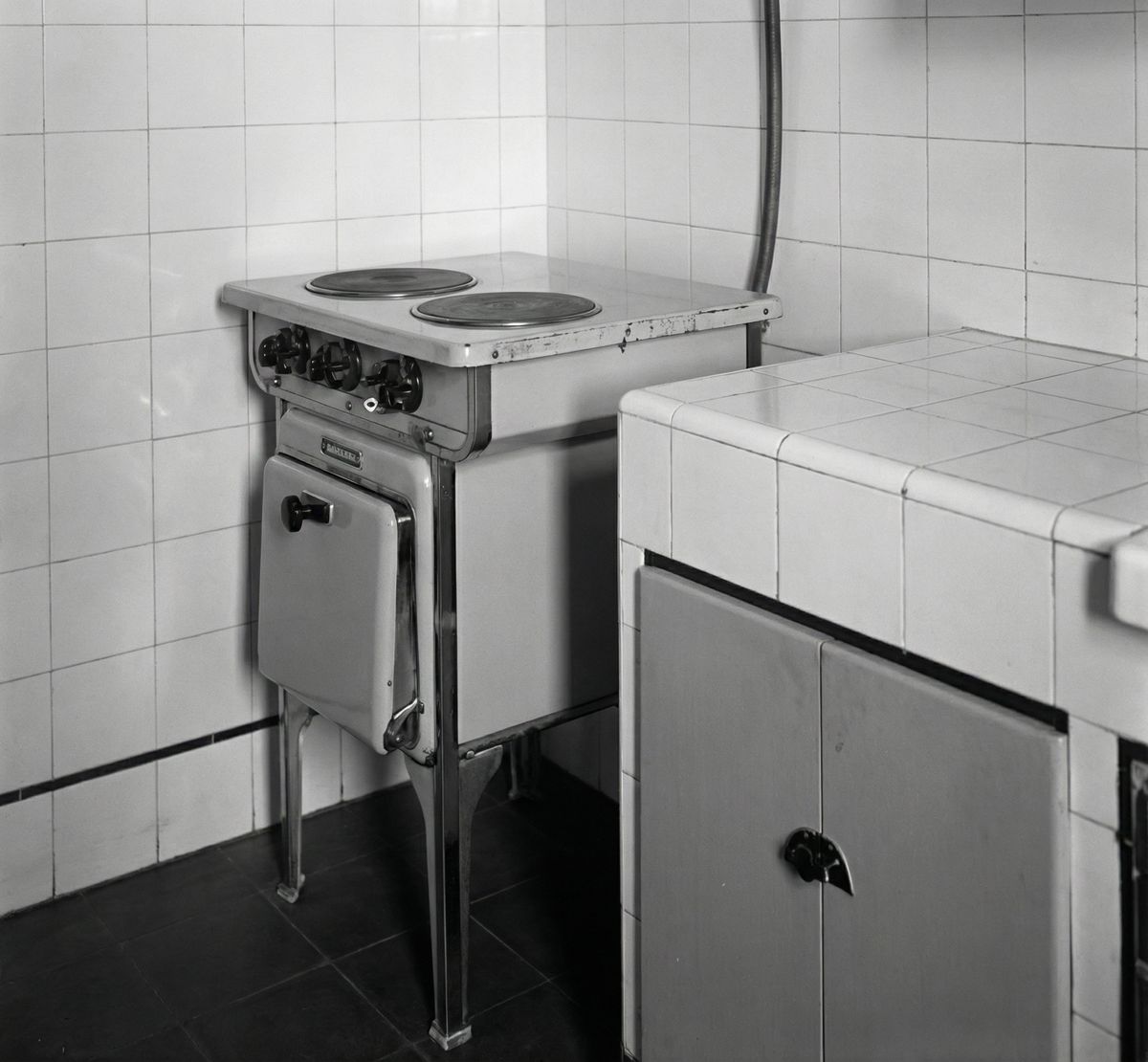 L’Assayag en 1935 : une prise de courant dans chaque cuisine